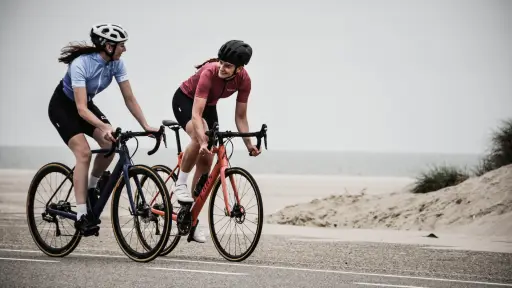 Beneficios del ciclismo ,Foto de Coen van de Broek en Unsplash