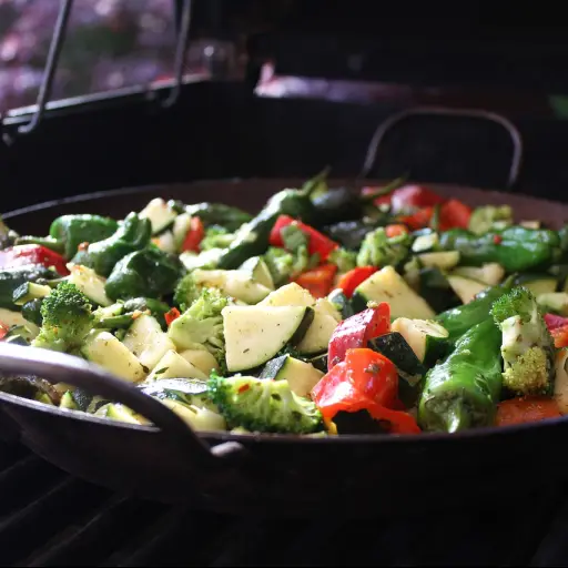 sartén de verduras, vegetales asados, cocinando ,Pixabay