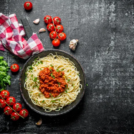 Spaghetti con salsa boloñesa  ,El Carnicero