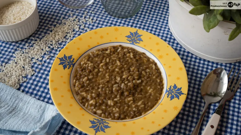 Lentejas con arroz, directoalpaladar.com