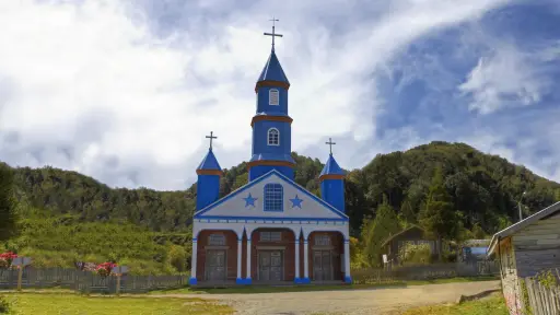 Iglesia de Chiloé ,Vital Comunicaciones