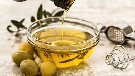 aceite de oliva, aceitunas, comida ,Pixabay