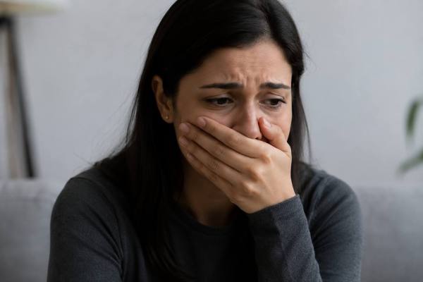Cómo la Depresión y el Estrés Transforman Tu Forma de Hablar y Comunicarte: Efectos Inmediatos en tu Interacción Social