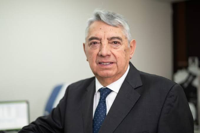 Ernesto Castillo Eyzaguirre - Prensa