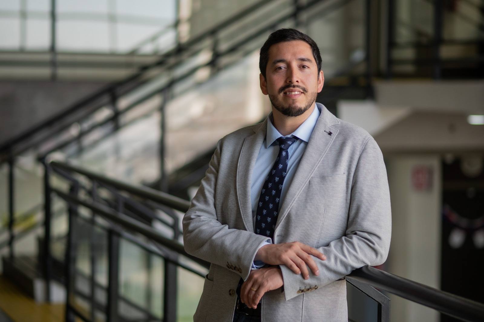 Benjamín Fuentealba - UNAB - Prensa