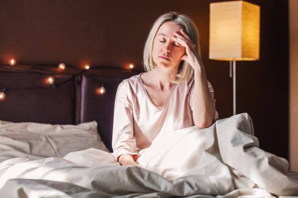 Reconoce las señales que podrían indicar menopausia en lugar de estrés: Consejos de expertos para cuidar tu salud femenina